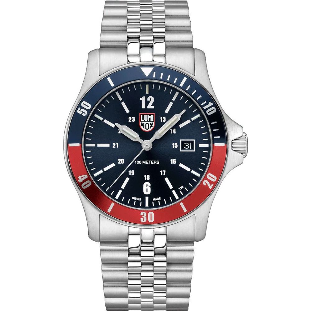 Luminox grijs roestvrijstalen sporthorloge