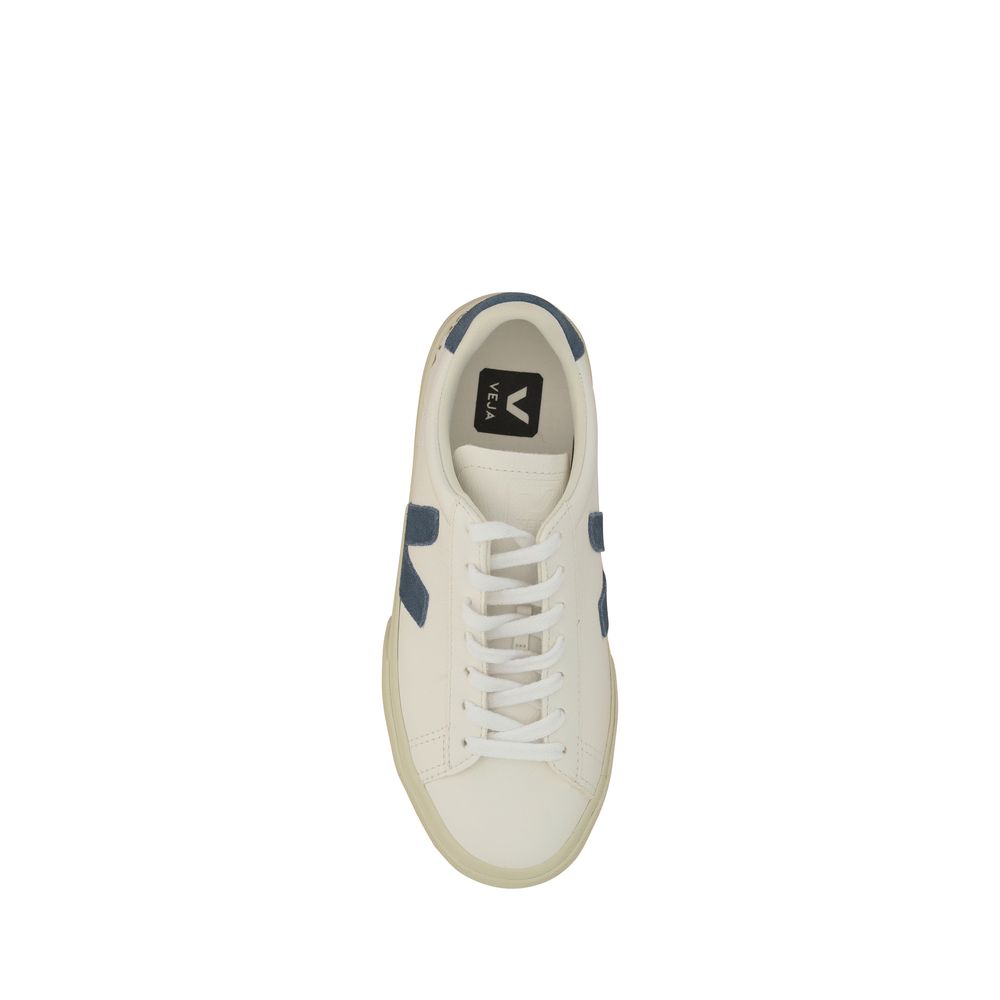 Veja Witte Kalfsleer Bos Taurus Lage Sneakers