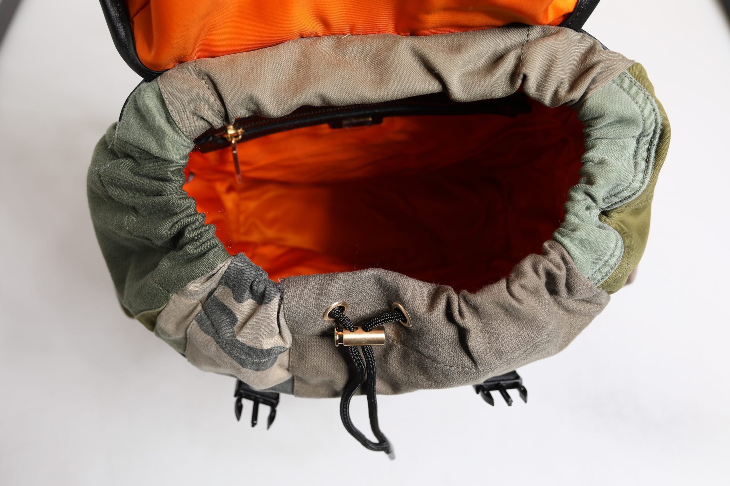 Dolce & Gabbana Legergroene Patchwork Reistas