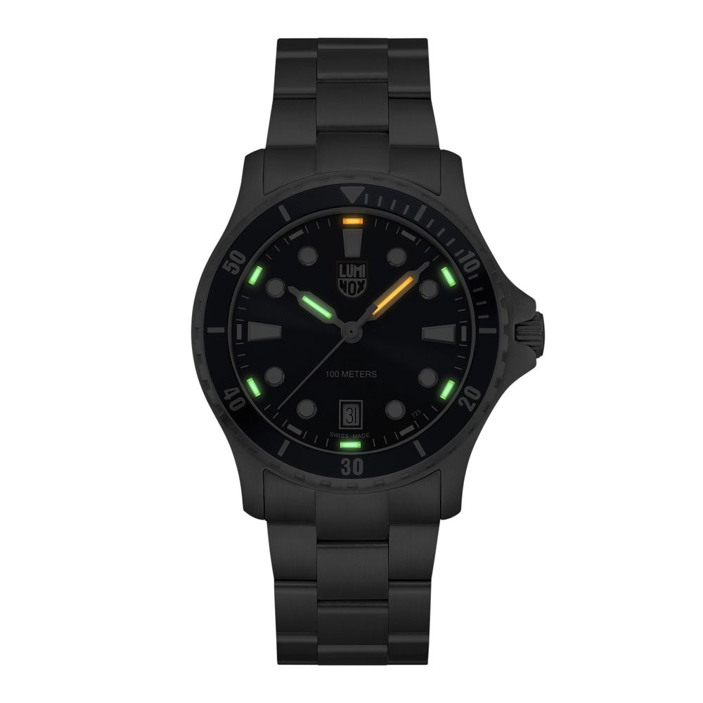 Luminox grijs roestvrijstalen sporthorloge