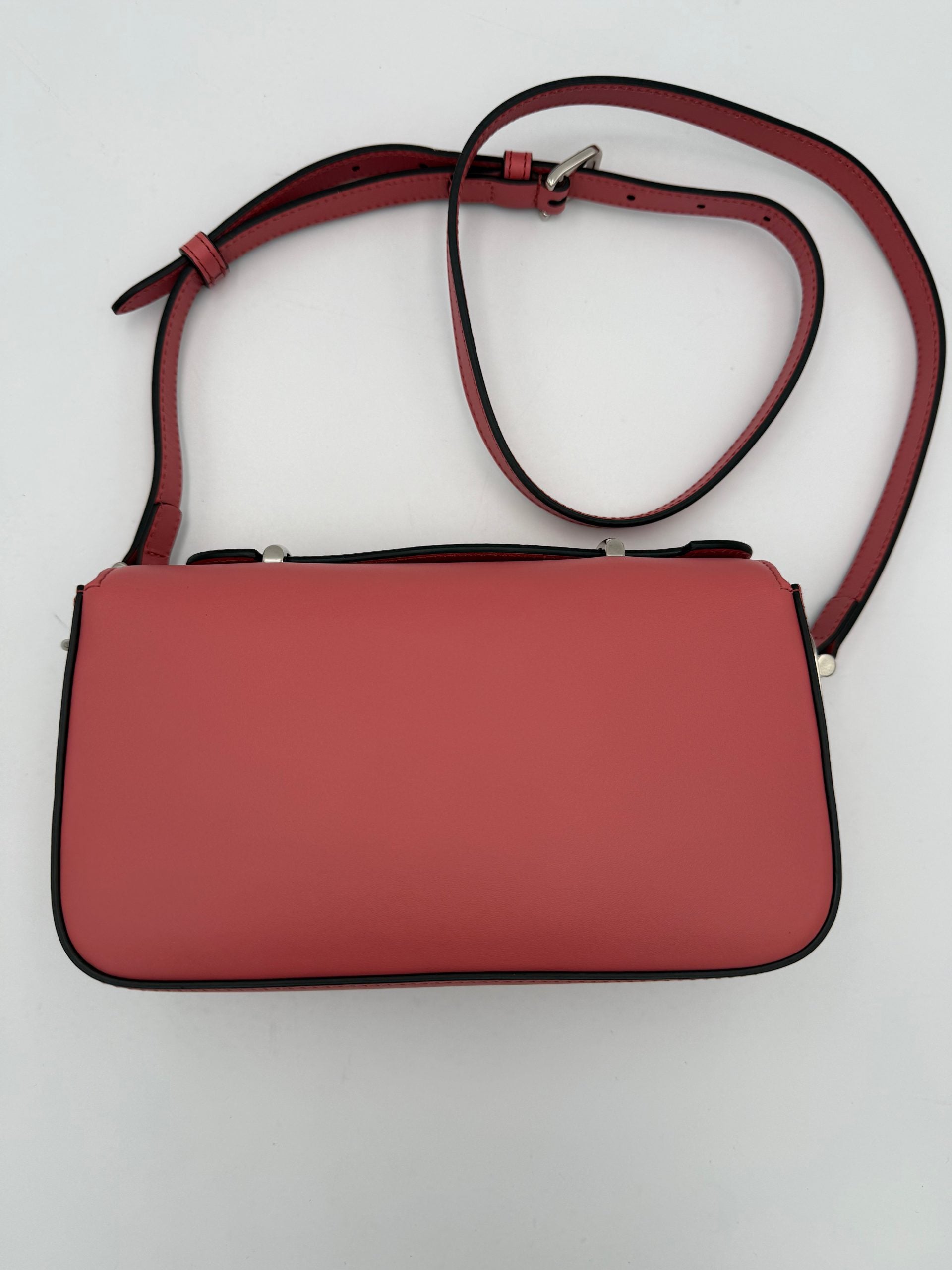 Gucci GUCCI GG Marmont Leather Shoulder Bag