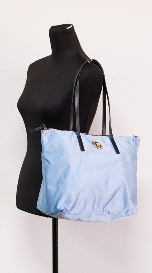 Versace Portuna Medusa Medium Korenbloemblauwe Nylon Leren Shopper Tas Handtas