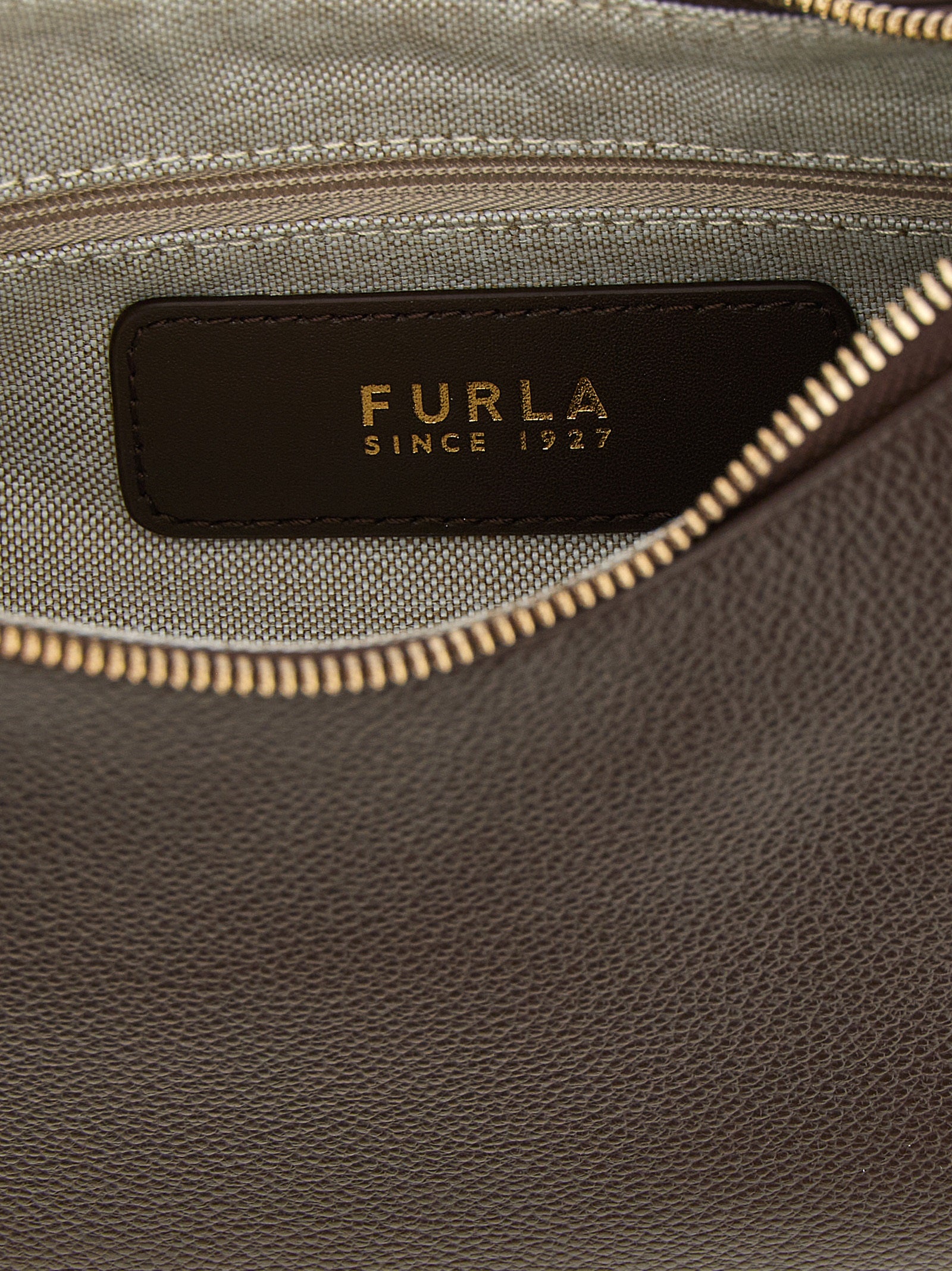 Furla Schoudertas van Bruin Kalfsleer