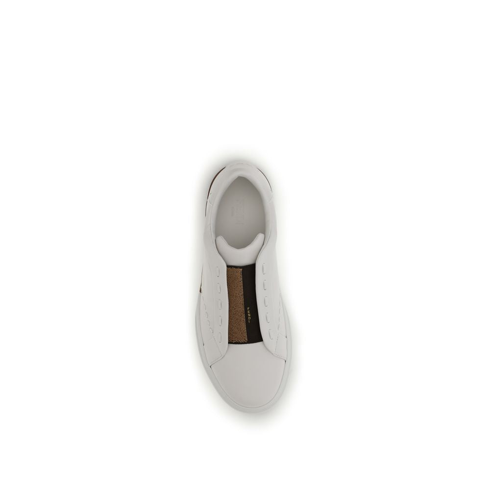 Fendi Witte Kalfsleren Bos Taurus Lage Sneakers
