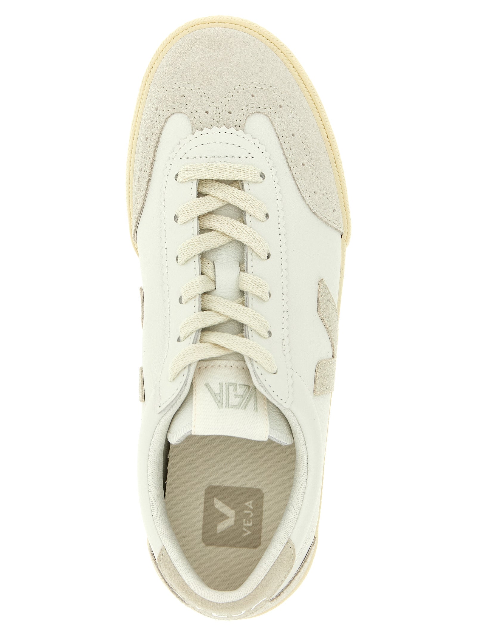Veja Beige Leren Lage Sneakers