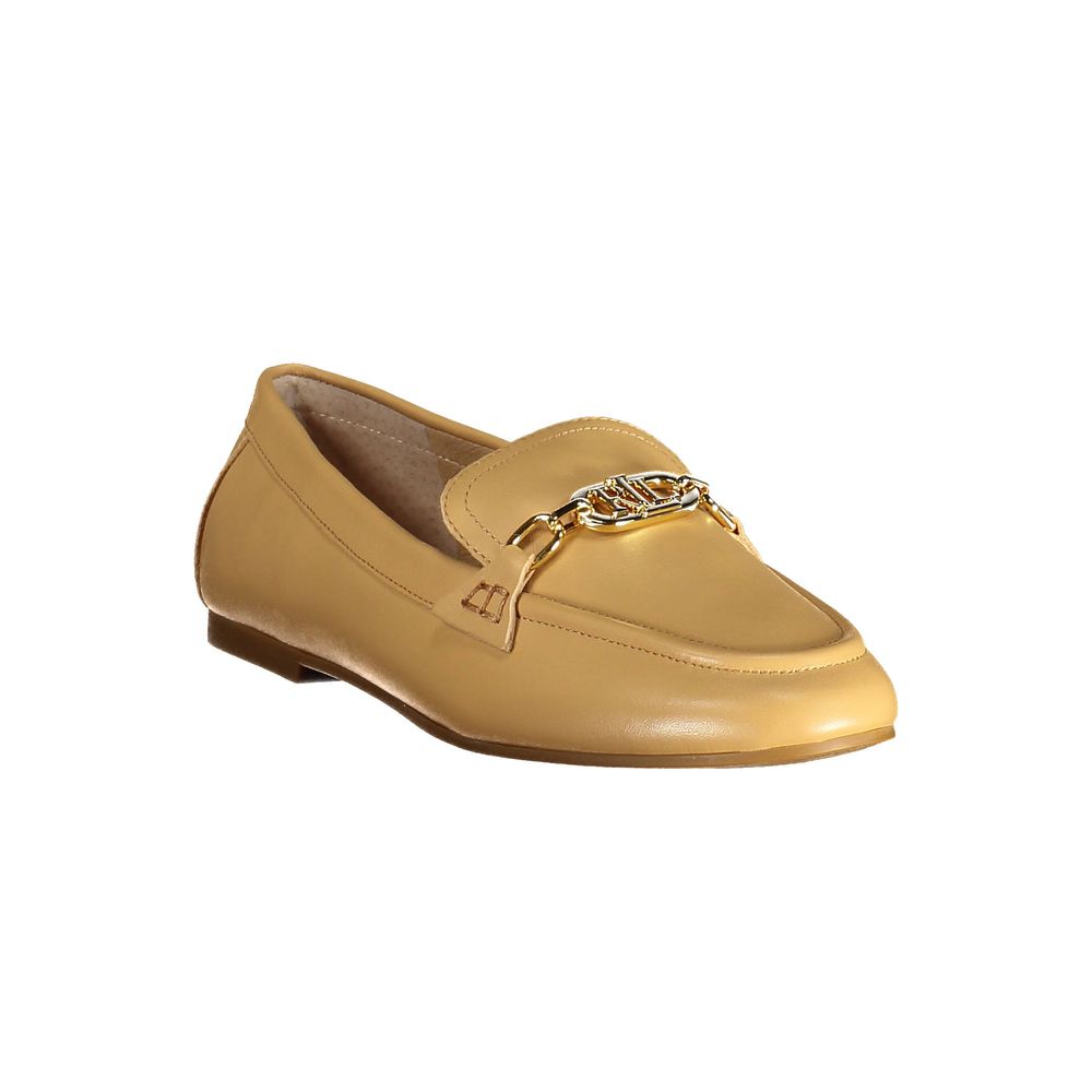 Ralph Lauren Beige Leather Women's Classic Shoe